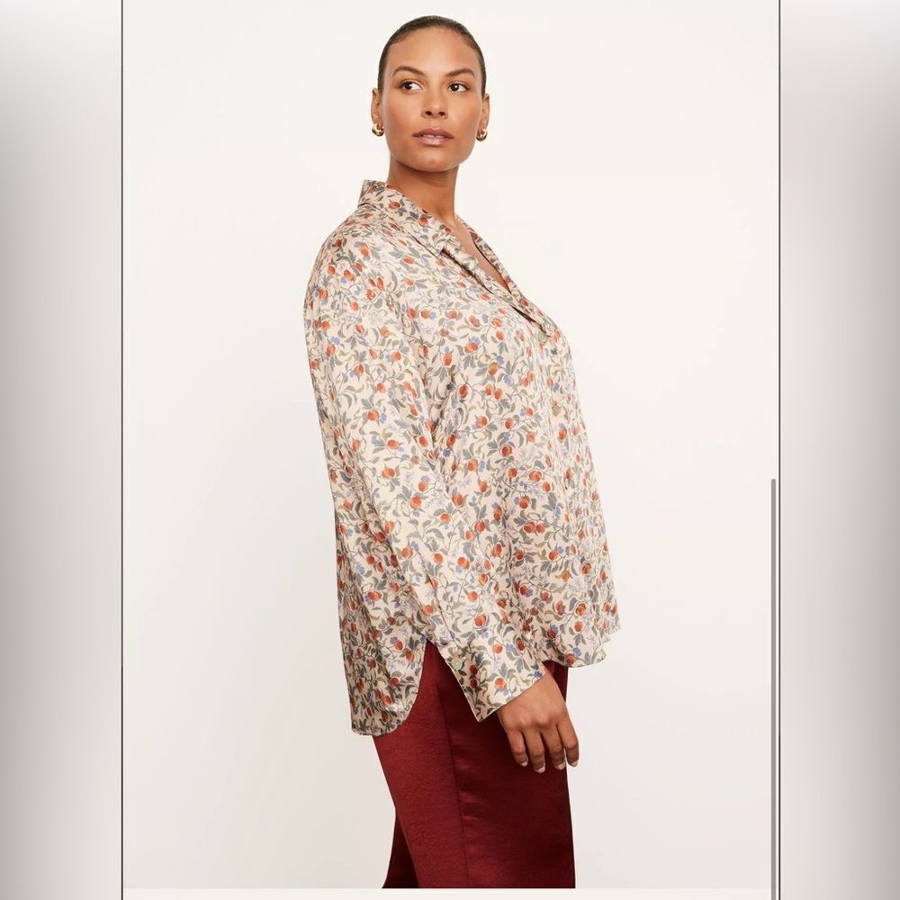 Vince Pomegranate Relaxed Long Sleeve Silk Button Down Shirt Blouse, Large NWT - Picture 10 of 10